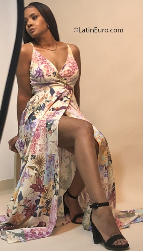 Date this tall Dominican Republic girl Cristabel from Puerto Plata DO40741