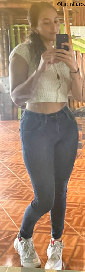 Date this sultry Colombia girl Luisa from Pereira CO31634