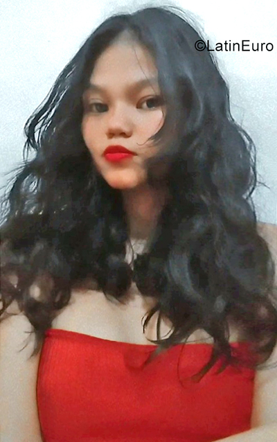 Date this hard body Brazil girl Kelly from Manaus BR11829