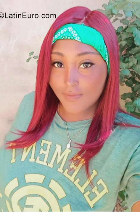 Date this gorgeous Chile girl Dayan from Linares CL336