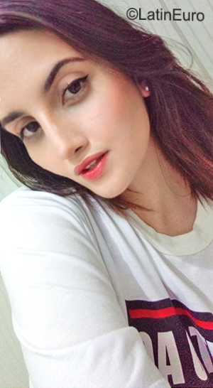 Date this beautiful Brazil girl Gabrielle from Vilhena BR11878