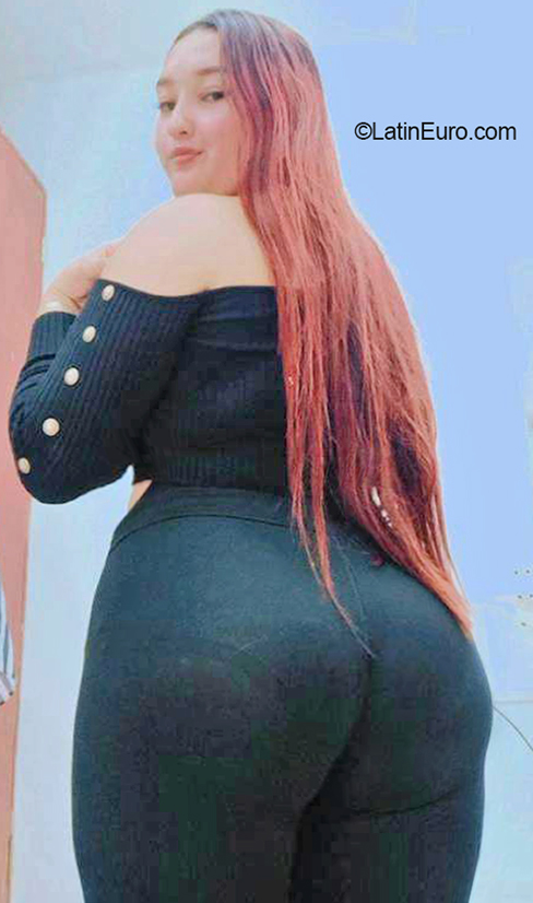 Date this beautiful Colombia girl Jeorgina from Valledupar CO31923