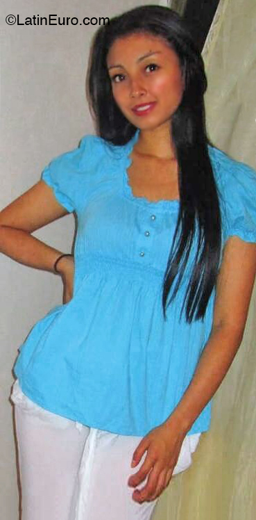 Date this good-looking Colombia girl Tefy from Cali CO32122