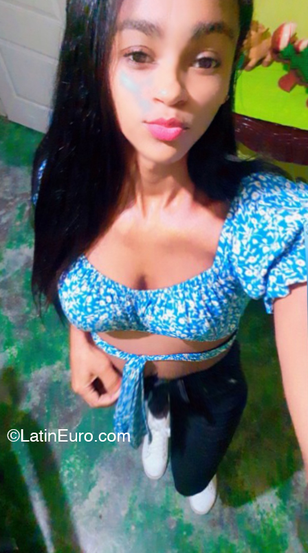 Date this funny Dominican Republic girl Katherine from San Francisco de Macorís DO47493