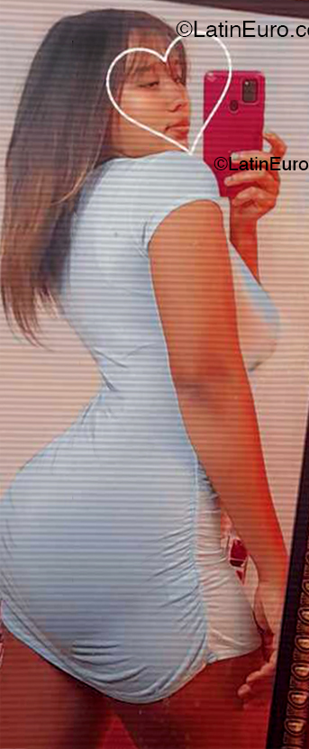 Date this funny Dominican Republic girl Arianna from La Vega DO53851