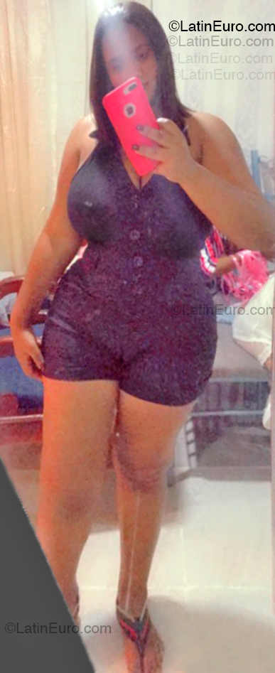 Date this young Dominican Republic girl Marbel from Santo Domingo DO55061