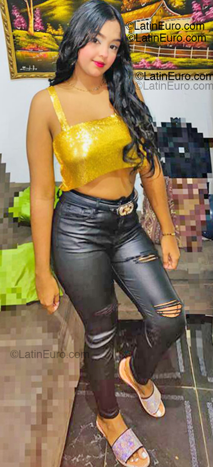 Date this georgeous Venezuela girl Gabriela from Piritu VE5308
