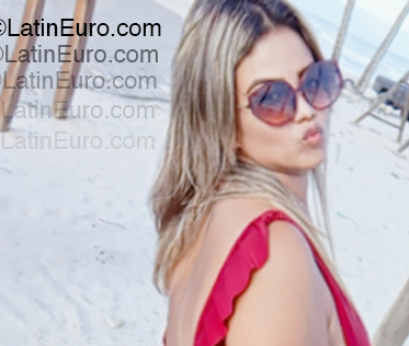 Date this charming Venezuela girl Katherin from Valencia VE5310