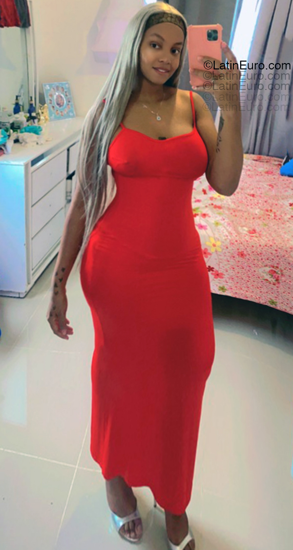 Date this beautiful Dominican Republic girl Mayelin Mejia from Santo Domingo DO55214
