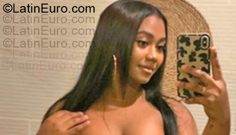 Date this hard body Dominican Republic girl Damaris from Puerto Plata DO55349