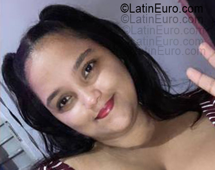 Date this charming Dominican Republic girl Michel from Santo Domingo DO55463