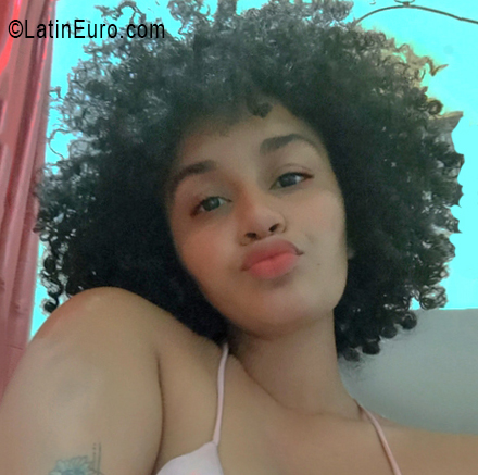 Date this fun Dominican Republic girl Ivana from Santo Domingo DO55625