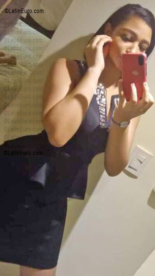 Date this funny Dominican Republic girl Noelia from Santo Domingo Este &amp;nbsp;(santo Domingo) DO55644