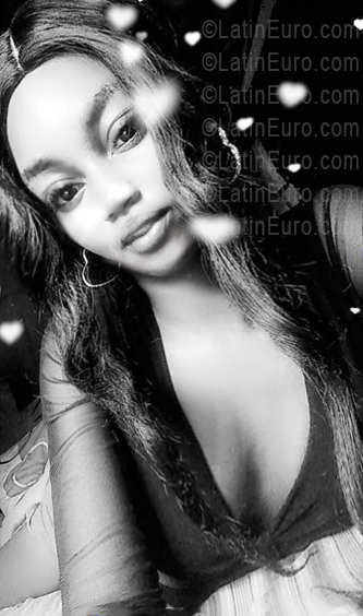 Date this attractive Dominican Republic girl Perla from La Romana DO55826