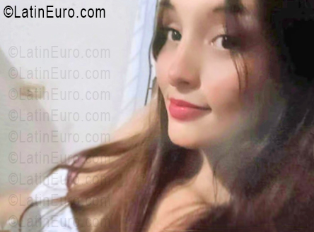 Date this happy Colombia girl Andrea from Monteria CO33610