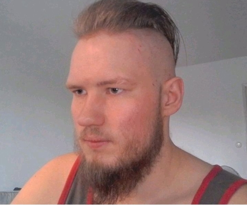 Date this hot Sweden man Andreas from Stockholm SE282