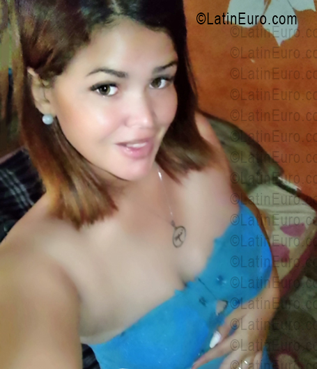 Date this delightful Venezuela girl Angeles from Porlamar VE5446