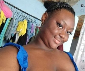 Date this sensual Colombia girl Lola from Cali CO33667