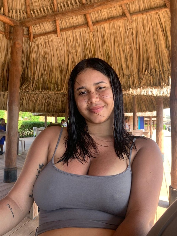 Date this athletic United States girl Lesa from Bogotá CO33692