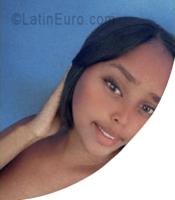 Date this tall Dominican Republic girl Keisha from Distrito Nacional DO56316