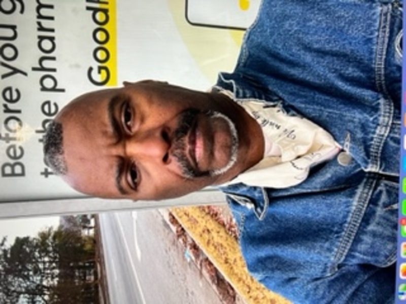 Date this foxy United States man ISAIAH from Bonaire US25613
