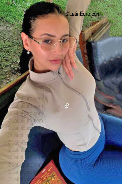 Date this young Dominican Republic girl Marianny from Santiago De Los Caballeros DO56796