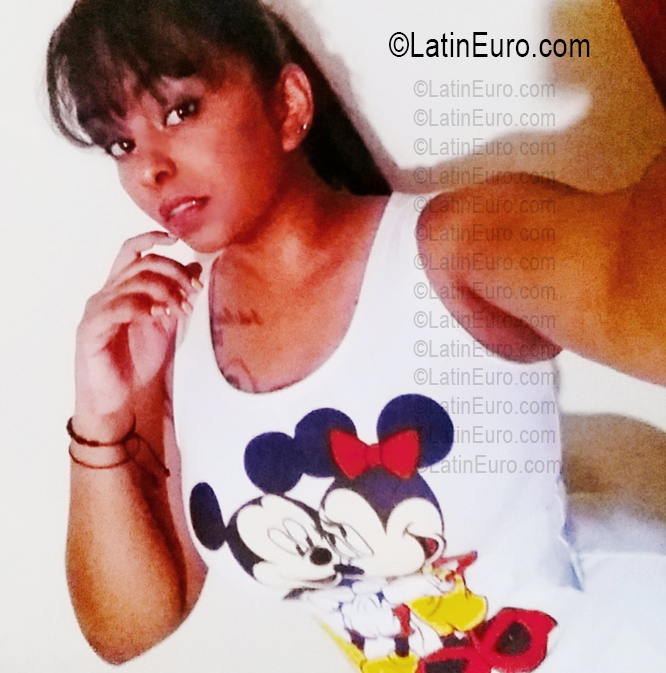 Date this tall Dominican Republic girl Maria from Santiago DO56867