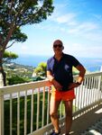 attractive Any Country man  from Zurich CH221