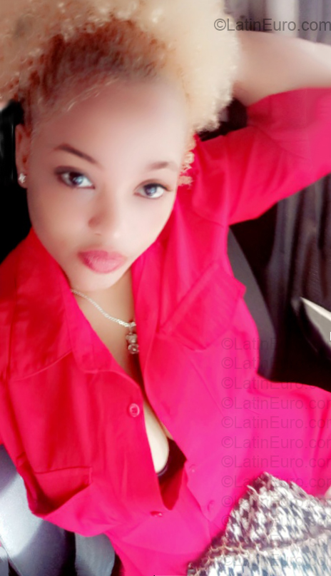 Date this sultry Dominican Republic girl Soribel from Santo Domingo DO57055