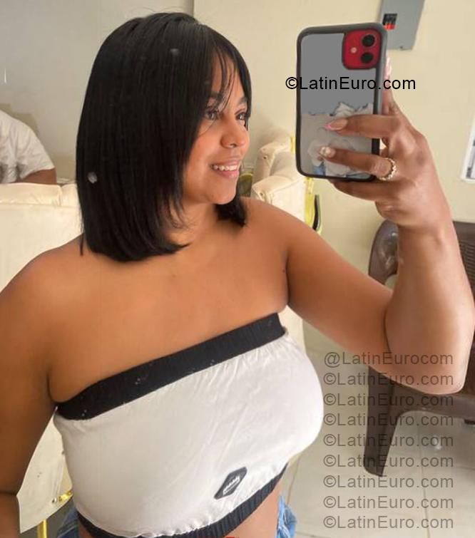 Date this delightful Dominican Republic girl Rous from Distrito Nacional DO57288