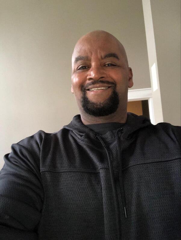 Date this charming United States man June from Grandville US25825